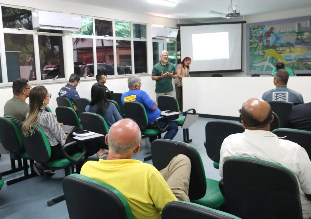 Aracaju reúne órgãos para traçar novas ações contra acidentes com motociclistas
