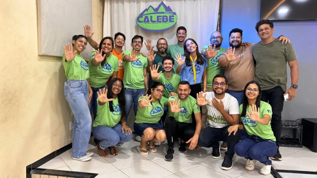 Igreja Adventista no Bugio funciona como clínica provisória e oferece atendimentos gratuitos