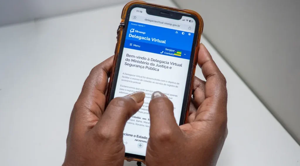 Delegacia Virtual da Mulher de Sergipe agiliza pedido de medida protetiva e já soma quase mil ocorrências
