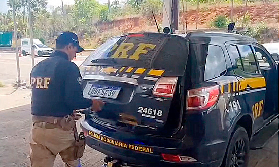 PRF prende passageiro condenado por latrocínio na BR-101 em Sergipe