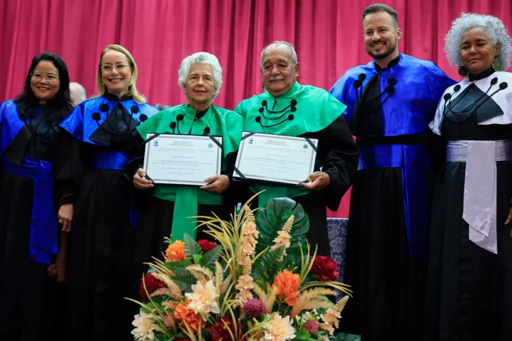UFS concede título de Doutor Honoris Causa a Ana Côrtes e Bosco Rolemberg