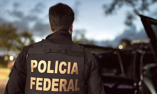 PF prende homem em flagrante durante operação contra abuso sexual infantil em Santana do São Francisco