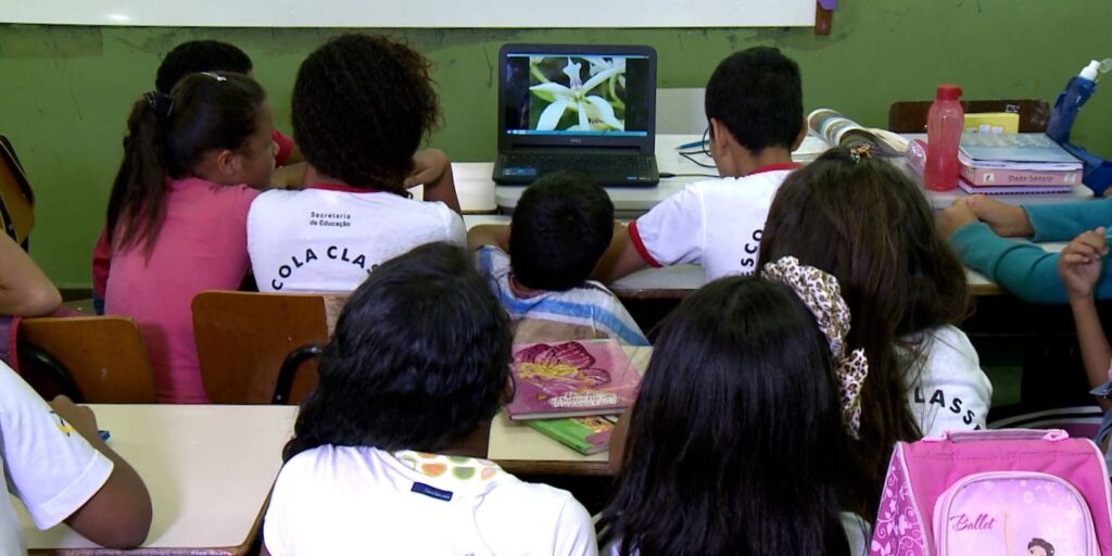 TV Brasil reapresenta episódio premiado do “Caminhos da Reportagem” sobre racismo na escola