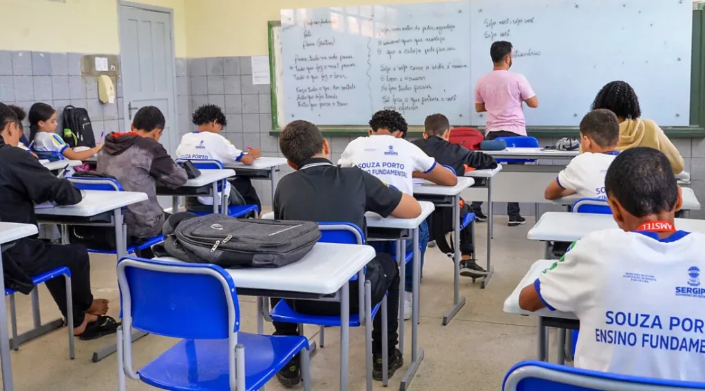 Sergipe disponibiliza 312 bolsas do Programa Mais Professores Brasil; inscrições até 4 de fevereiro