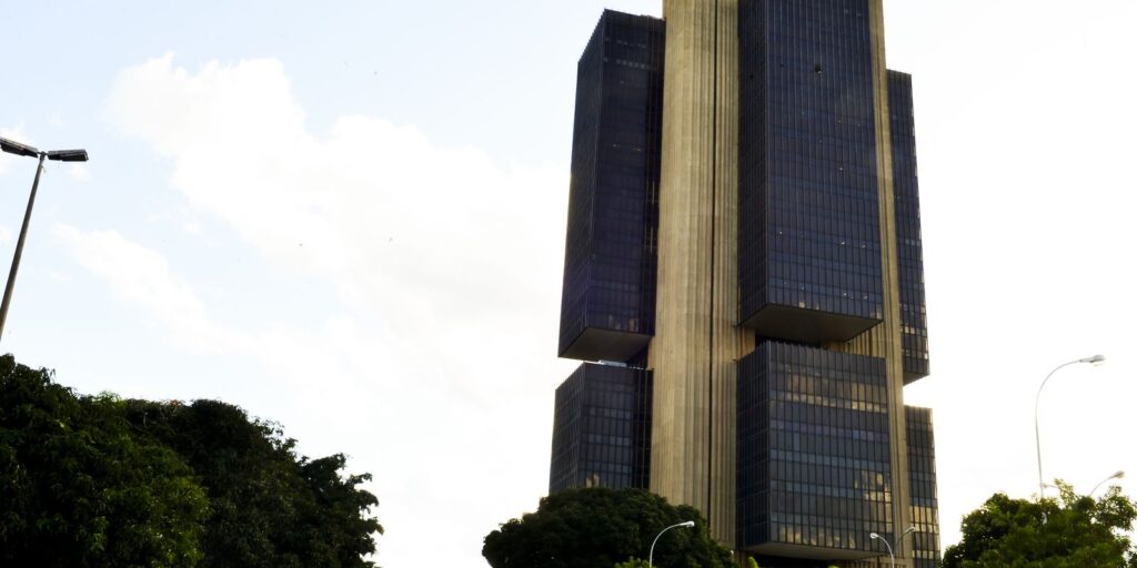 Banco Central endurece normas para provedores de TI que atendem bancos e instituições de pagamento