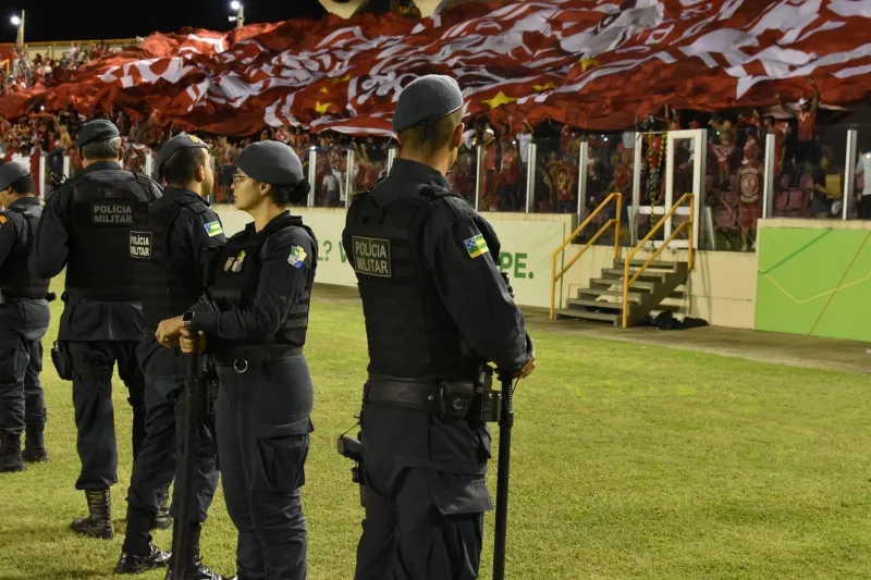 Clássico Sergipe x Confiança contará com 500 policiais militares no Batistão neste sábado