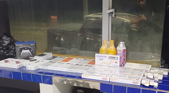 PRF apreende canetas emagrecedoras e remédios para emagrecer sem autorização na BR-101 em Sergipe