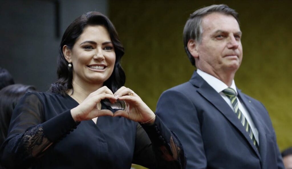 Exclusivo: Na Itabaiana FM, Alberto Fraga “crava” candidatura de Michelle Bolsonaro ao Senado pelo DF