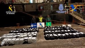 Polícia da Espanha apreende navio vindo do Brasil com 10 toneladas de cocaína; carga é avaliada em R$ 3 bilhões
