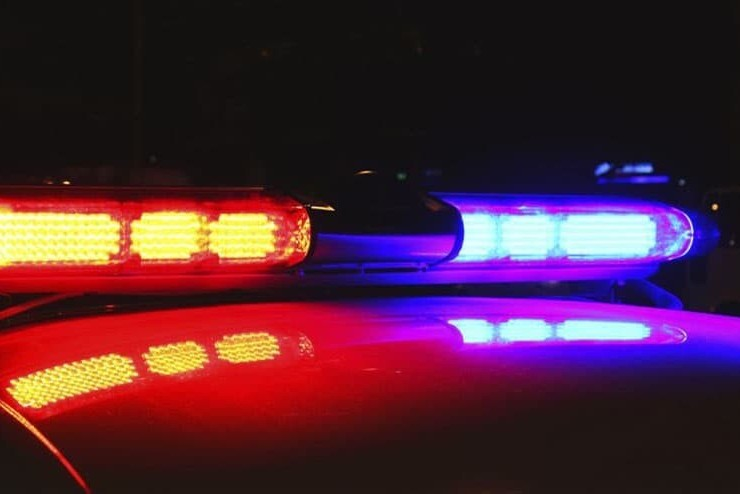 Homem é assassinado a tiros no Centro de Umbaúba; suspeito segue foragido