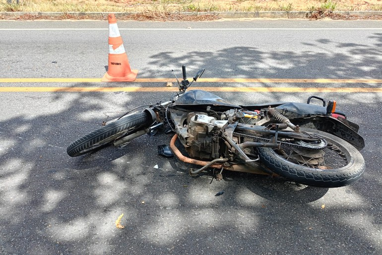 Acidente na João Bebe Água: Motociclista fica ferido após colisão com carro na SE-065, em São Cristóvão