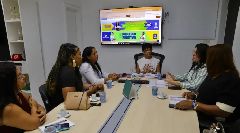 Secretaria de Educação de Sergipe se reúne com Sintrase para tratar de pautas dos servidores