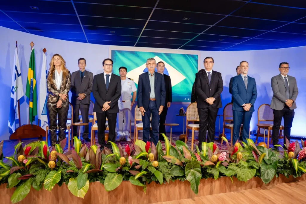 Novas diretorias da FCDL Sergipe e da CDL Aracaju tomam posse e assumem compromisso com fortalecimento do comércio