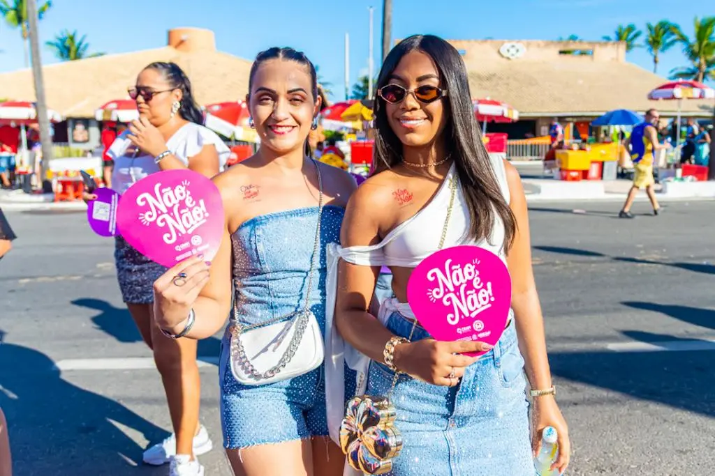Prefeitura de Aracaju reforça campanha “Não é Não” nos blocos de carnaval