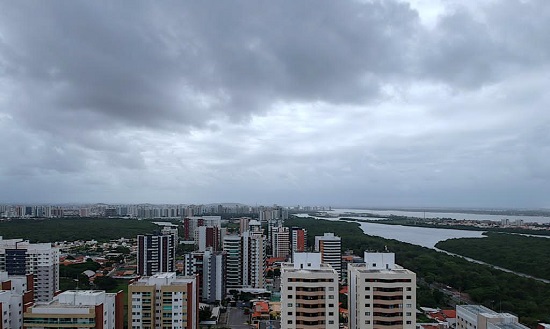 Governo de Sergipe emite aviso meteorológico e alerta para chuvas moderadas a intensas em todo o estado