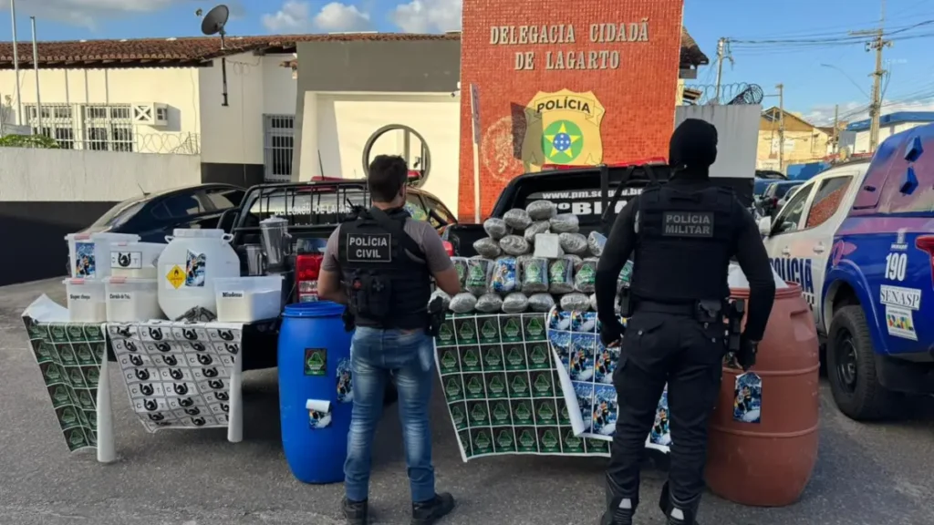 Operação policial em Lagarto desmonta laboratório de drogas; suspeito morre em confronto