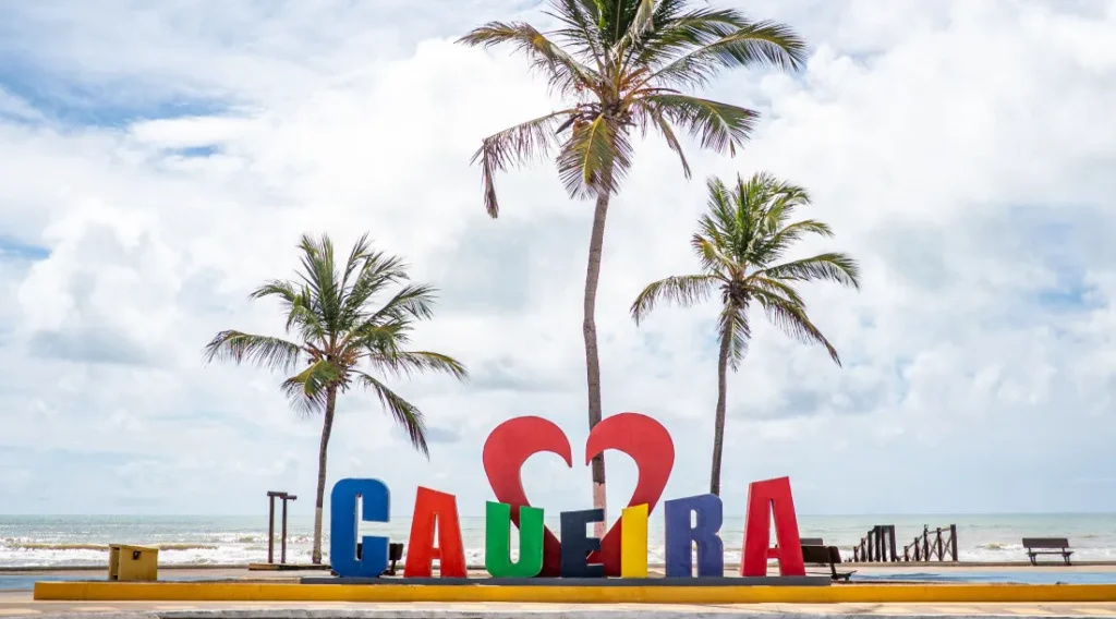 Praia da Caueira se organiza para o Verão Sergipe 2026 e projeta alta no turismo