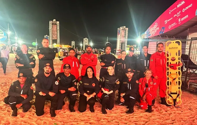 Bombeiros civis reforçam operações de prevenção no Verão Sergipe e preparam cobertura para o Carnaval 2026