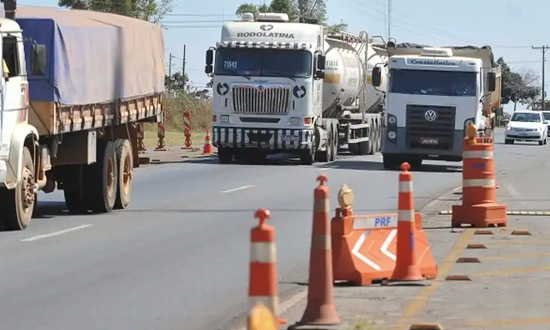 Excesso de velocidade lidera infrações na Operação Rodovida, informa PRF