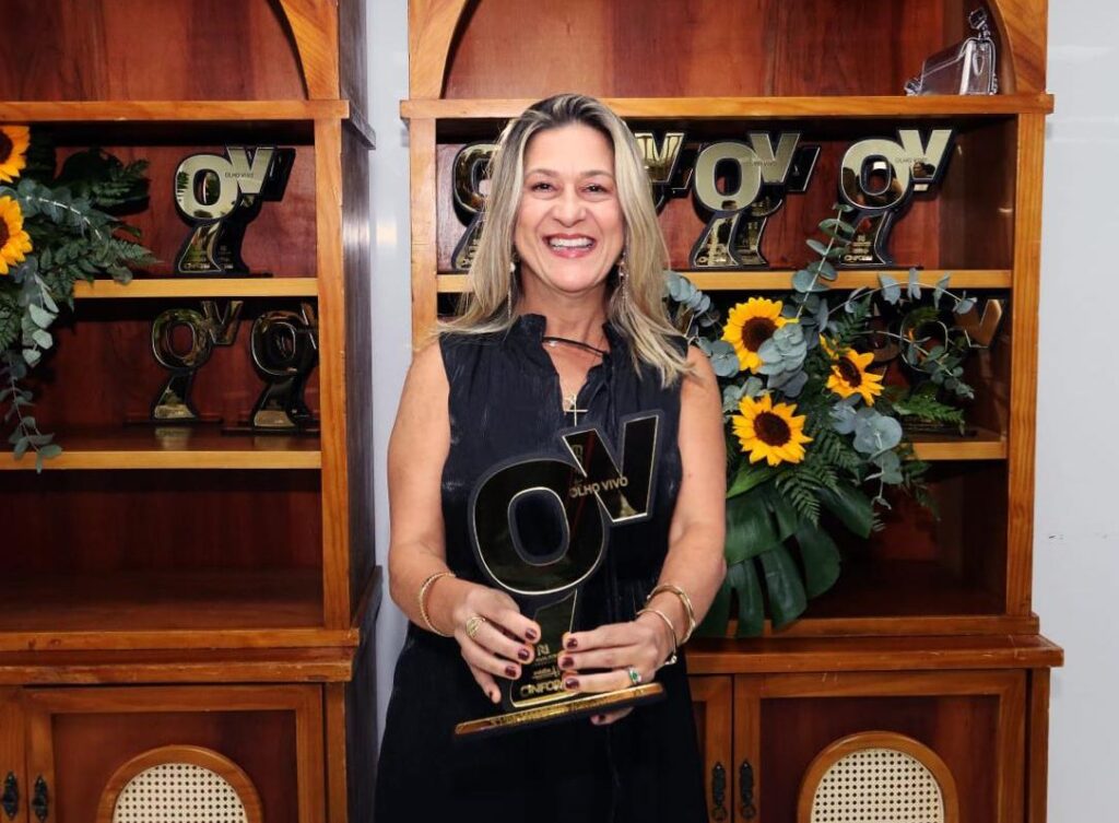 Carol Asencio, da BeFly Travel Aracaju, é destaque em Empreendedorismo no Prêmio Olho Vivo 2025