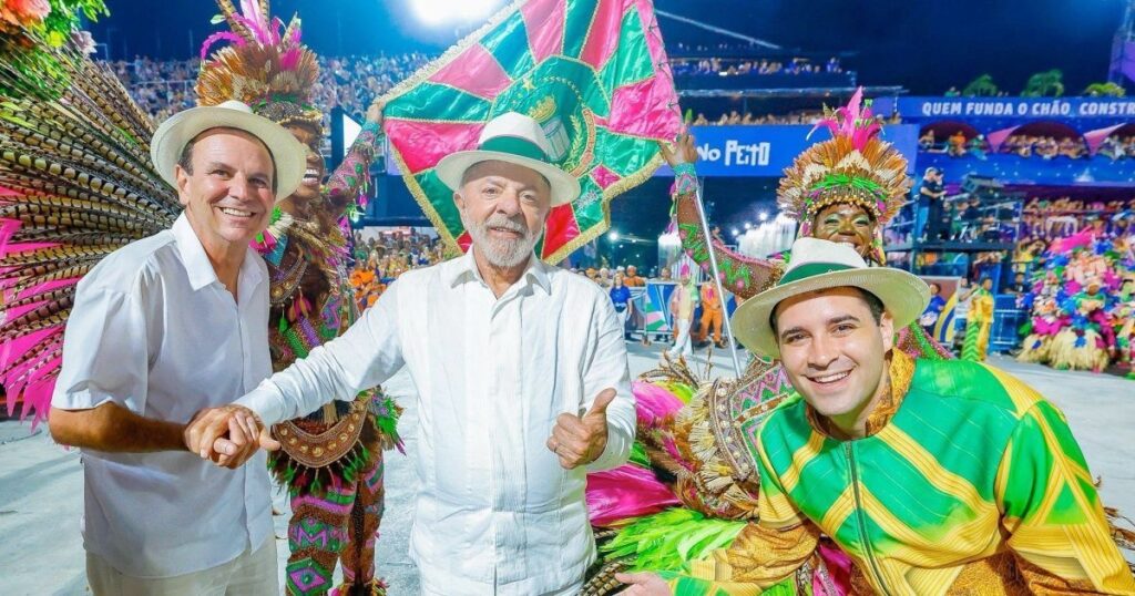 PT defende desfile sobre Lula: “Manifestação legítima de liberdade artística”