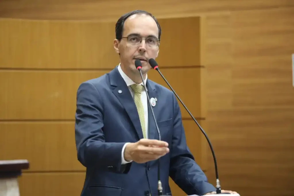 Deputado Georgeo Passos destaca reunião em Brasília sobre limites da Zona de Expansão