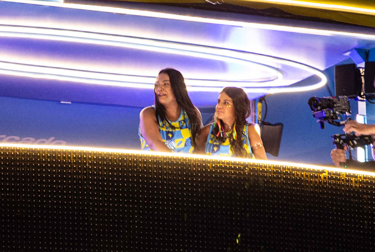 foto bbb26 no carnaval chaiany e gabriela curtem desfiles na sapucai 1