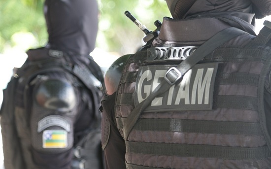 Polícia Militar prende homem por tráfico de drogas no Bairro Santa Maria, em Aracaju
