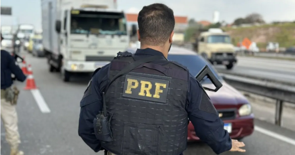 Carnaval 2026 registra 130 mortes nas rodovias federais