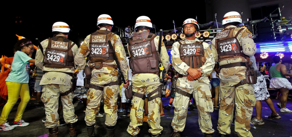 GRANDE ESQUEMA DE SEGURANÇA MARCA CARNAVAL E PM EXPLICA ATRASO DE TRIOS EM SALVADOR