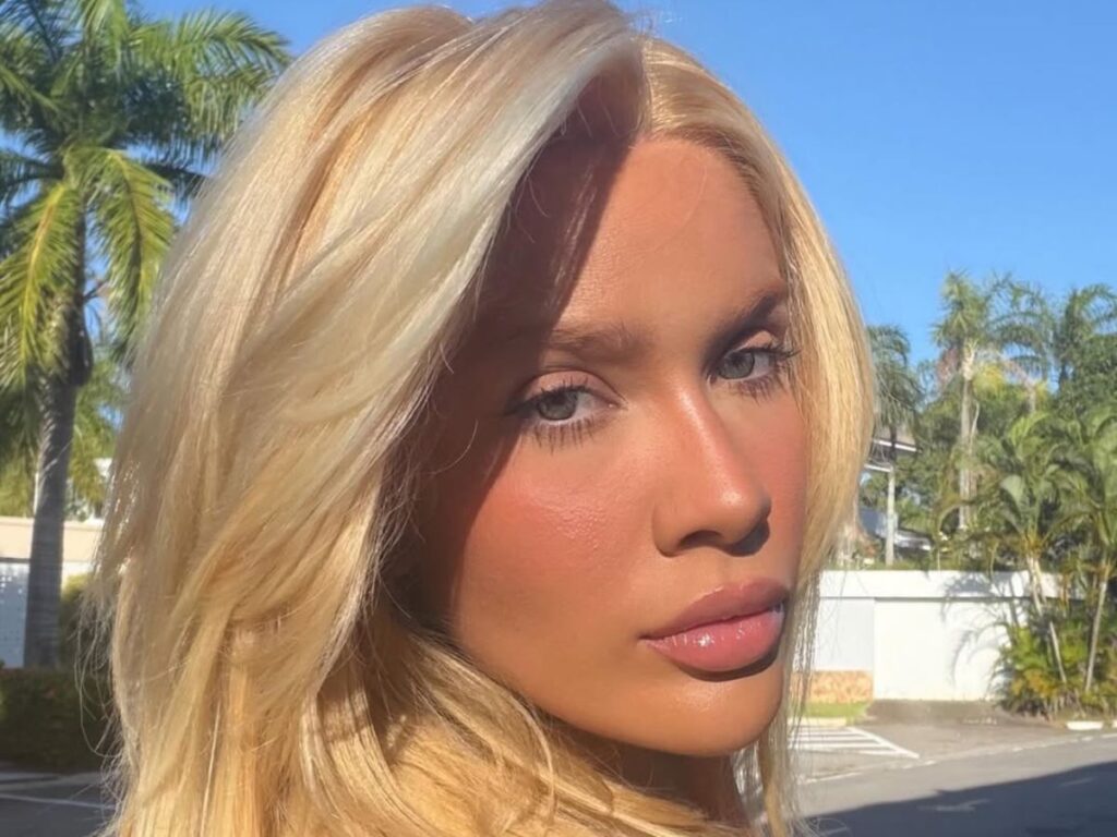Karoline Lima desabafa nas redes sociais após críticas sobre bronzeamento: “sou uma merda em tudo”