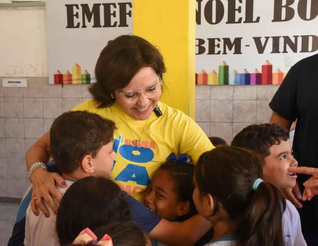 Prefeita Emília participa de encontro internacional sobre alfabetização na América Latina