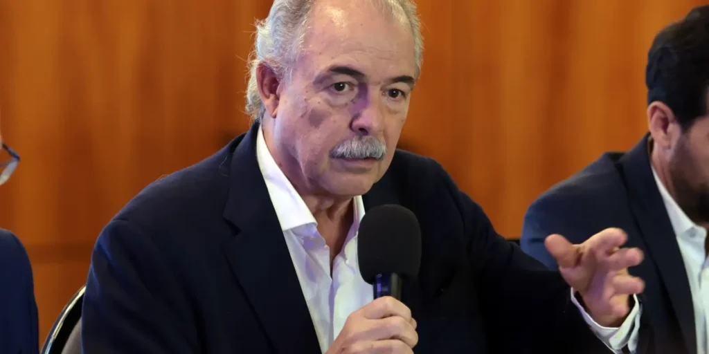 BNDES anuncia aporte adicional de R$ 70 bilhões para o programa Nova Indústria Brasil