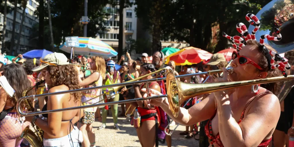 Ocupação hoteleira do Carnaval no Rio bate 99,02% e supera 2025