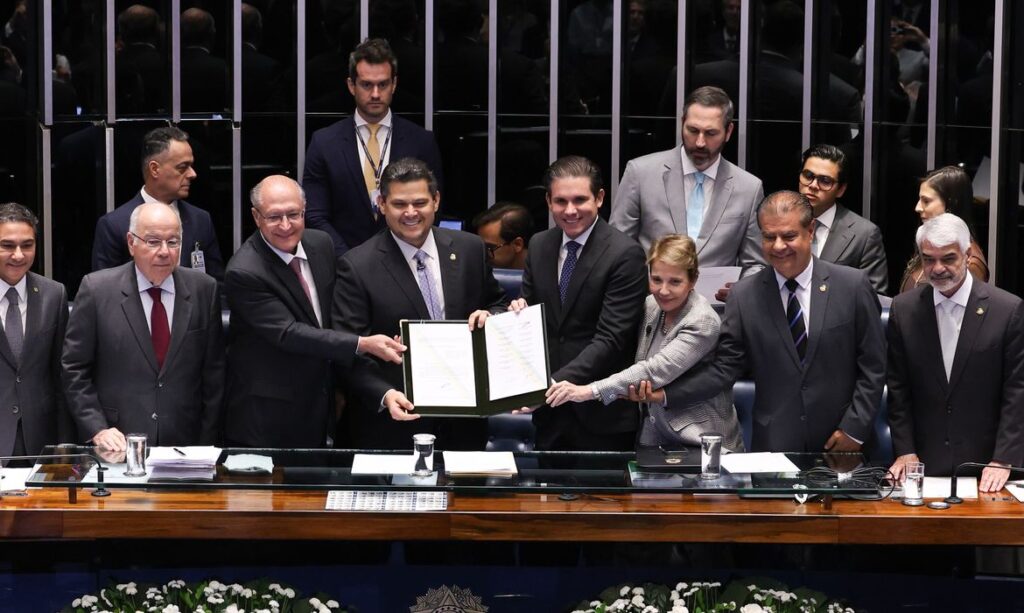 Congresso promulga acordo de livre comércio entre Mercosul e União Europeia