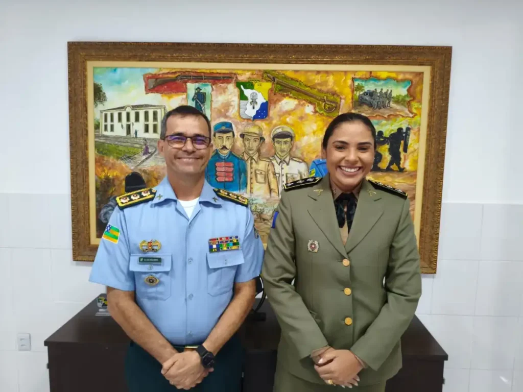 Capitã da Polícia Militar de Alagoas recebe Medalha do Mérito Policial Militar em Sergipe