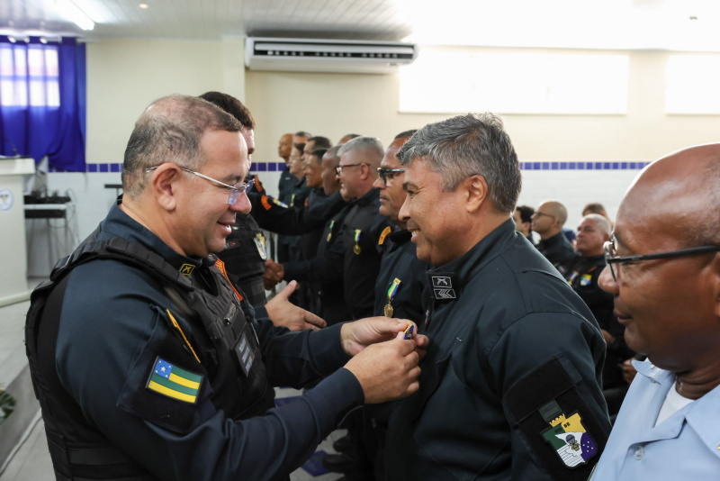 PMSE outorga medalhas a militares do 7º Batalhão e da 4ª Companhia Independente