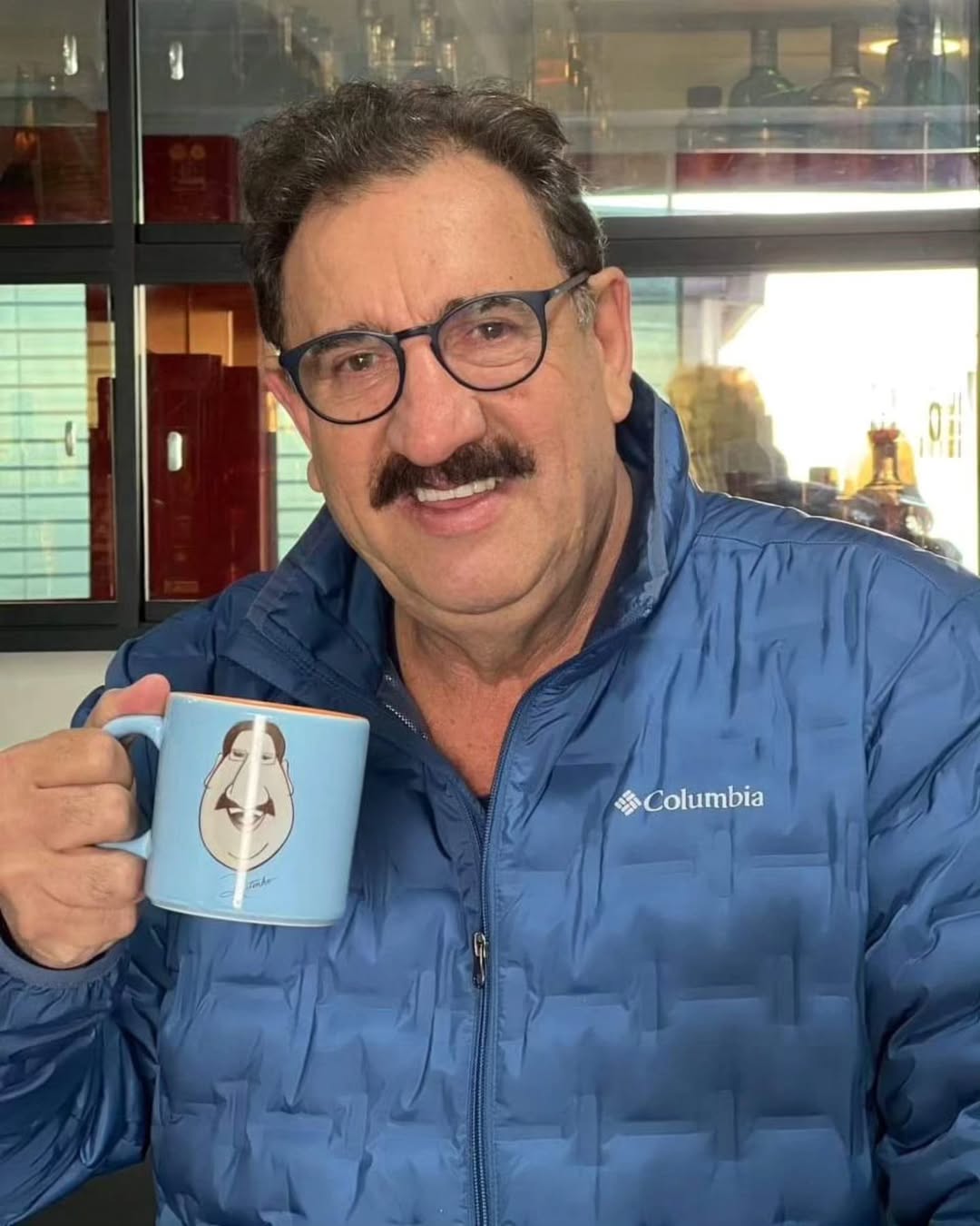 Bom dia Nesse frio nada melhor do que um cafezinho bem quente