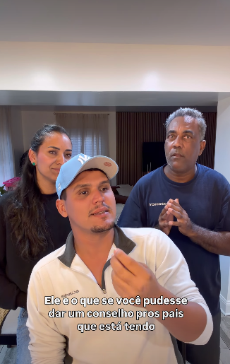 Matheus Lucas relata como foi se assumir gay ao pai e à irmã evangélica enquanto mora nos EUA