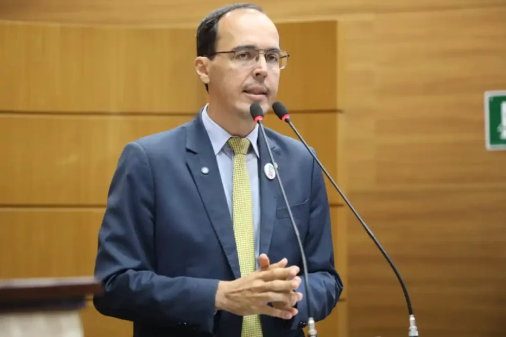 Projeto de Georgeo que institui política de fomento ao futebol feminino em Sergipe é aprovado na Alese