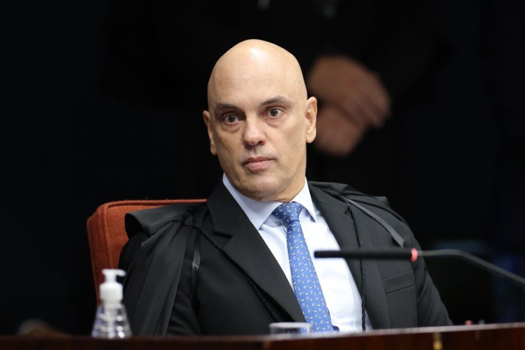Urgente: Moraes nega pedido de prisão domiciliar humanitária a Bolsonaro