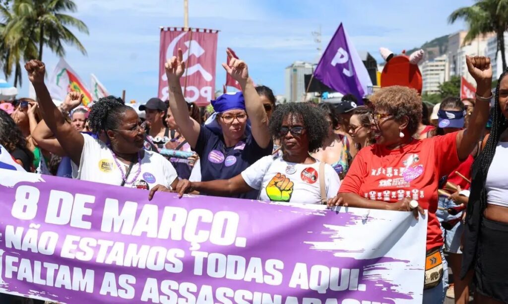 Levantamento aponta que canais misóginos no YouTube já somam mais de 130 mil vídeos
