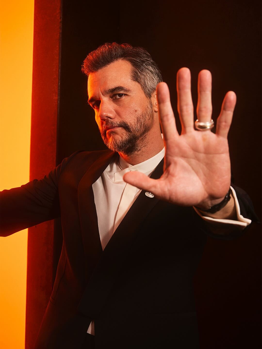 Wagner Moura x 98th OscarsPhoto Credit Sami DrasinSet Design Justin Corrigan