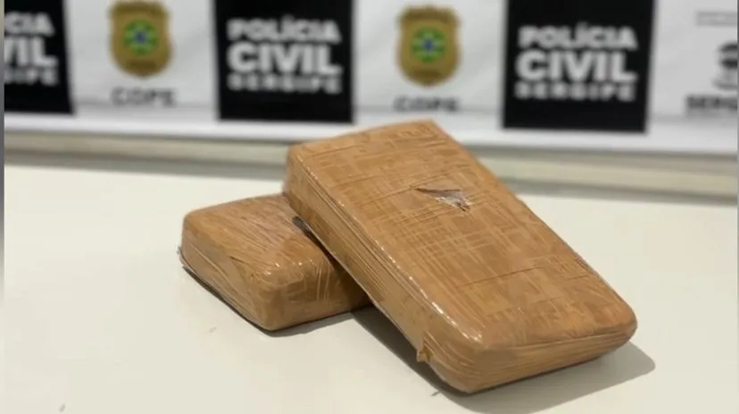 Mulher é presa em flagrante com 2 kg de cocaína em pousada na zona Oeste de Aracaju