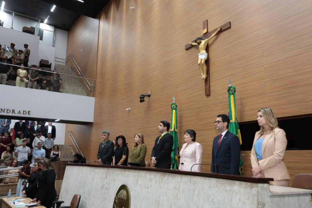 Assembleia de Sergipe realiza sessão especial pelo centenário de Chico de Miguel e concede Ordem do Mérito Parlamentar