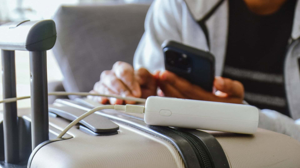 Novas Regras da ONU: Power banks restritos e recarga proibida a bordo