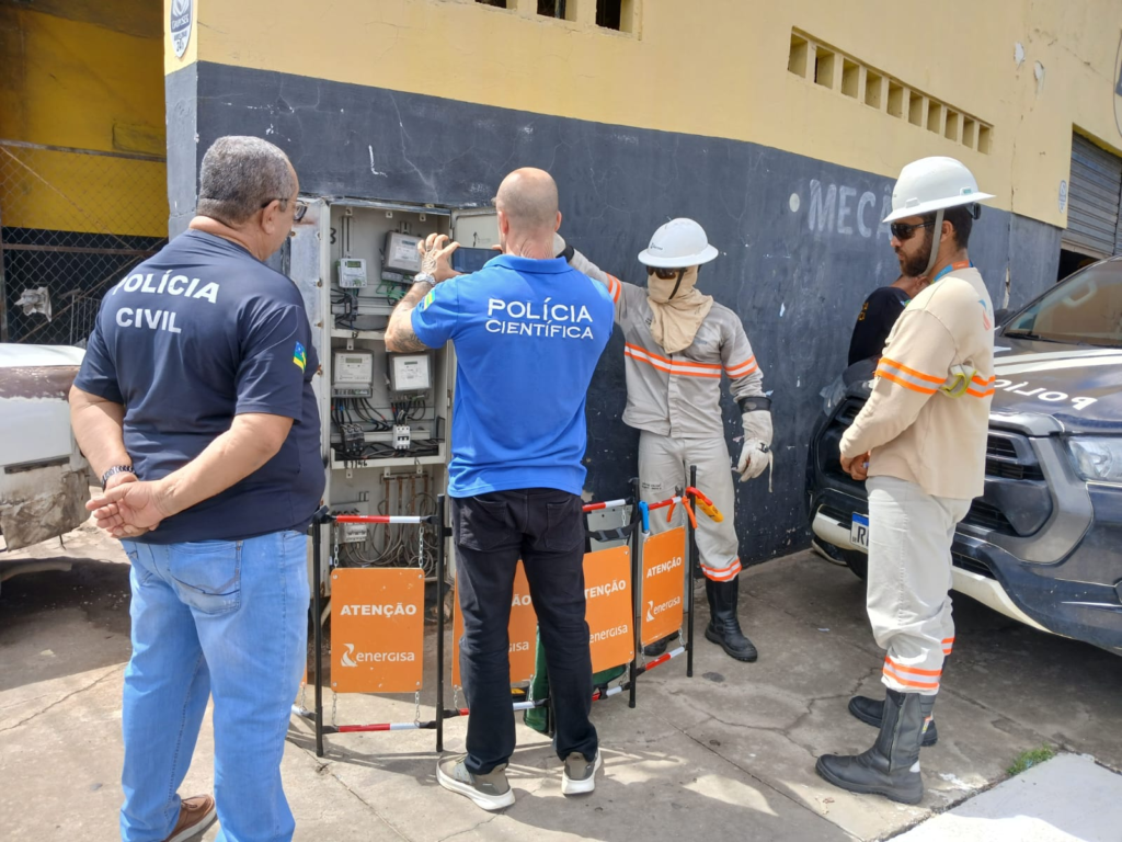 Operação conjunta prende três comerciantes flagrados por furto de energia no bairro Getúlio Vargas, em Aracaju