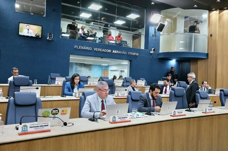 Câmara Municipal de Aracaju aprova selo “Escola Inclusiva” em redação final