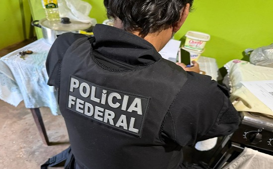 Polícia Federal deflagra Operação Novo Oeste contra tráfico e lavagem de dinheiro