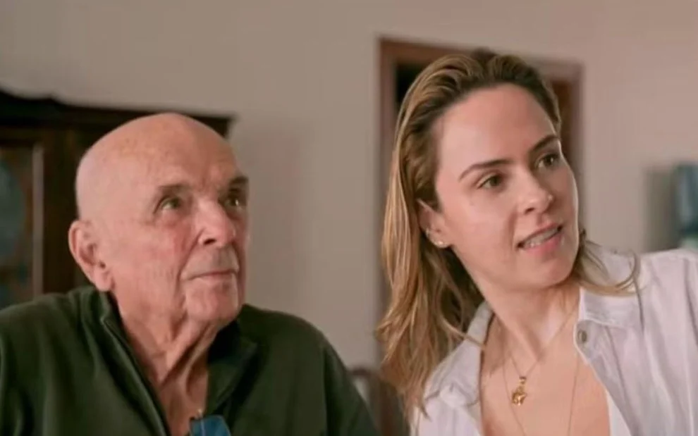 Irmã de Ana Paula Renault diz que pai de 96 anos está estável e acompanha o BBB26